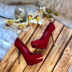 Hot Stiletto Pumps